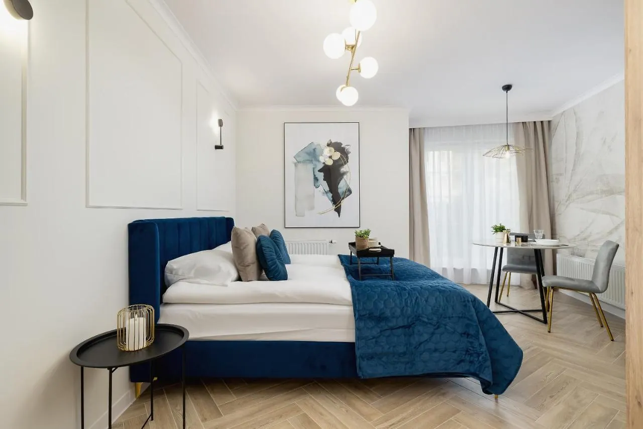 Apartment Elegant Studio Szpakowa 10 With 2 Parking Spaces & Terrace By Noclegi Renters Krakow